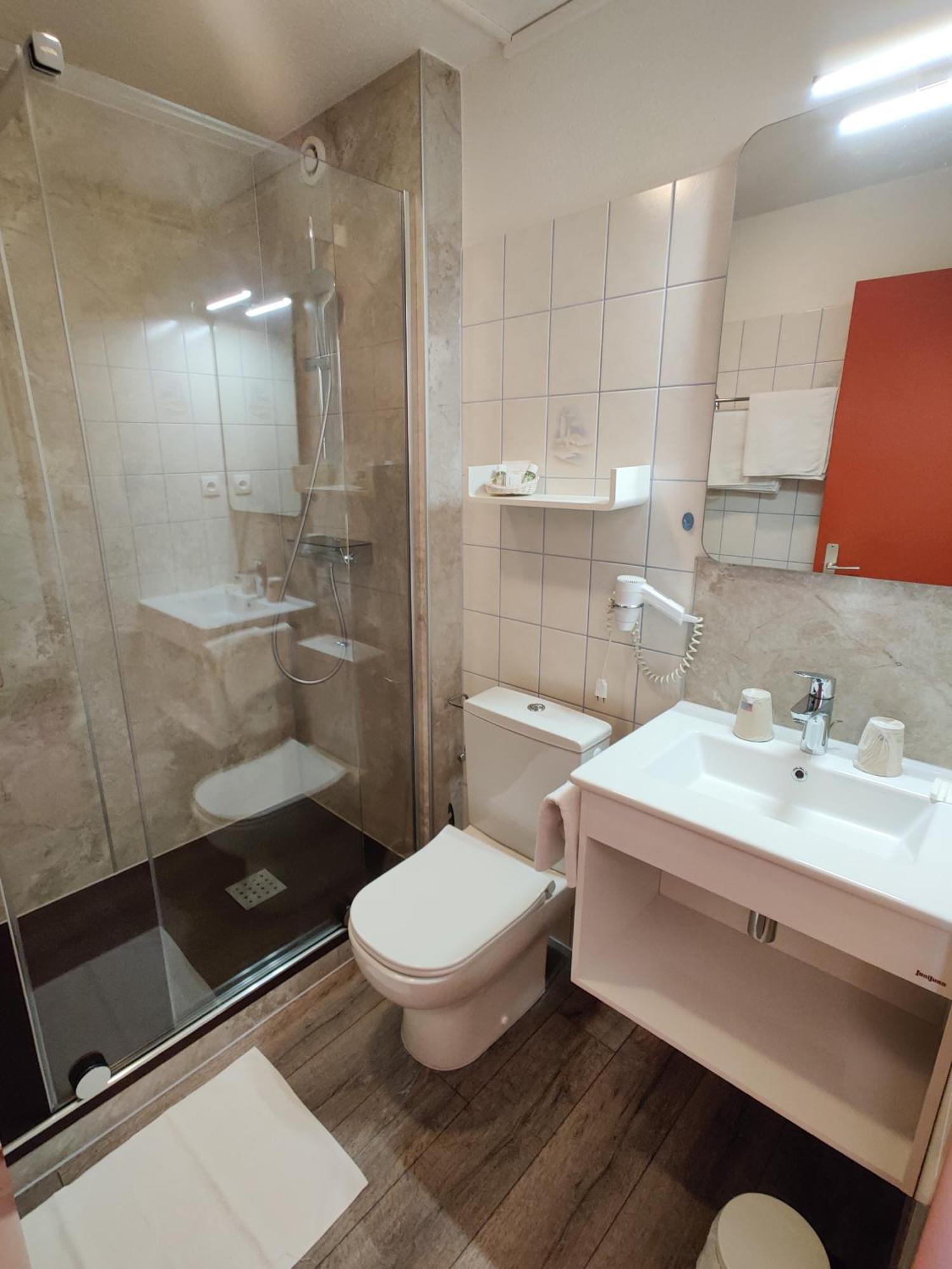 Hotel Restaurant Roess Hohrod Bagian luar foto
